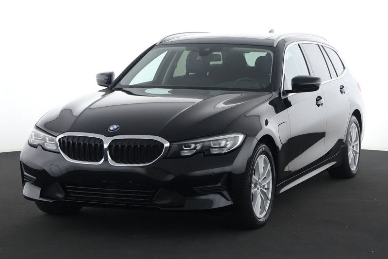 BMW 3er 330e Advantage