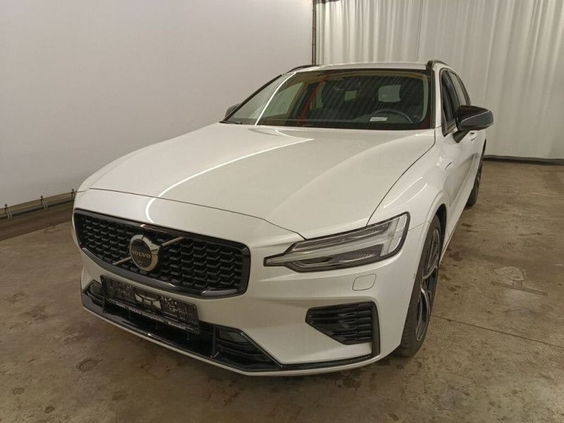Volvo V60 2.0 T6 Recharge Plug-in Hybrid Plus Dark AWD