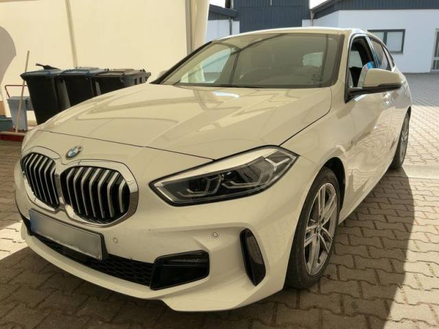 BMW 1 серия 118i M Sport