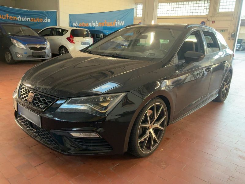 SEAT Leon 2.0 TSI Cupra 300 4Drive