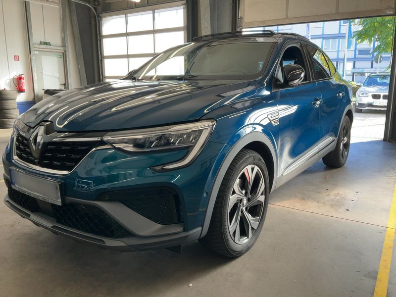 Renault Arkana 1.6 Hybrid E-Tech R.S. Line