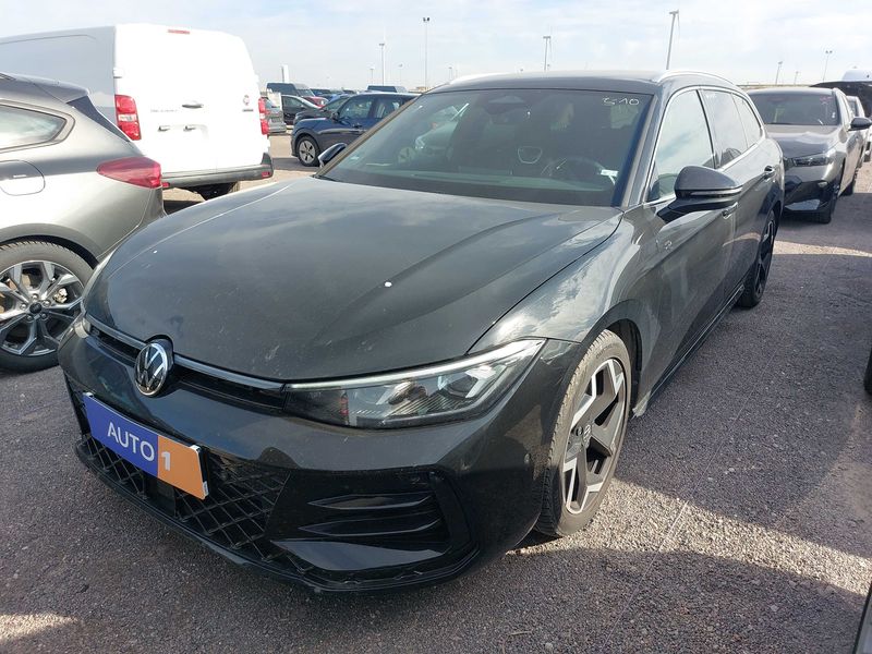 Volkswagen Passat 2.0 TDI R-line
