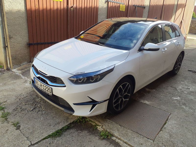 Kia cee'd 1.5 Tgdi Spirit