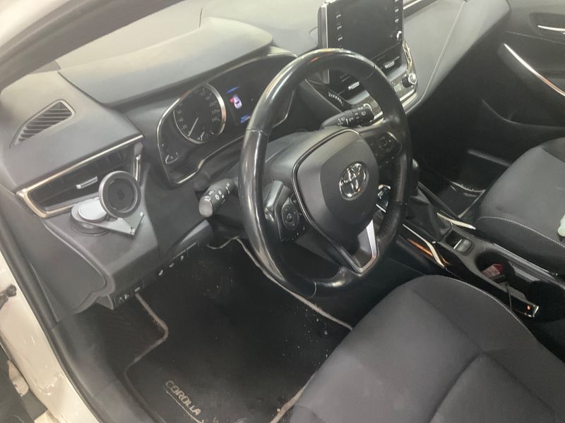 Toyota Corolla 2.0 Hybrid Business Edition