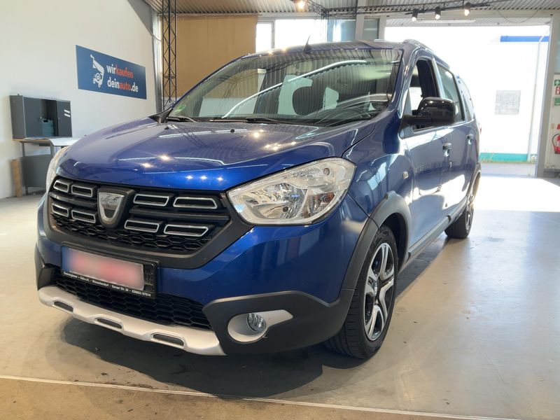 Dacia Lodgy 1.5 Blue dCi 15th Anniversary