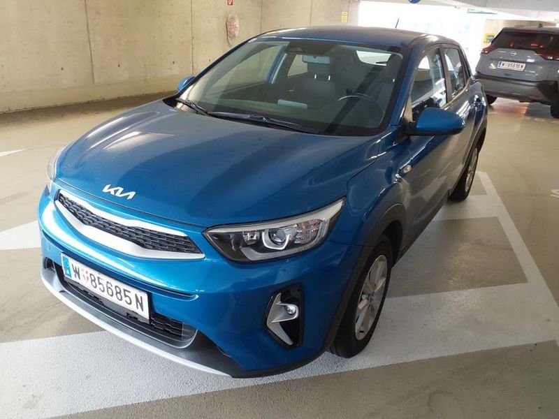 Kia Stonic 1.2 Silber