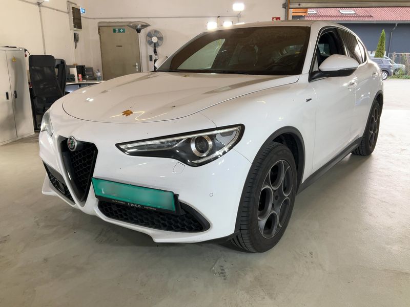 Alfa Romeo Stelvio 2.0 Turbo Sprint Q4