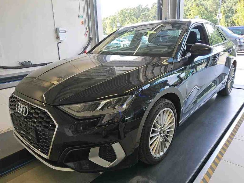 Audi A3 Limousine 30 TDI advanced