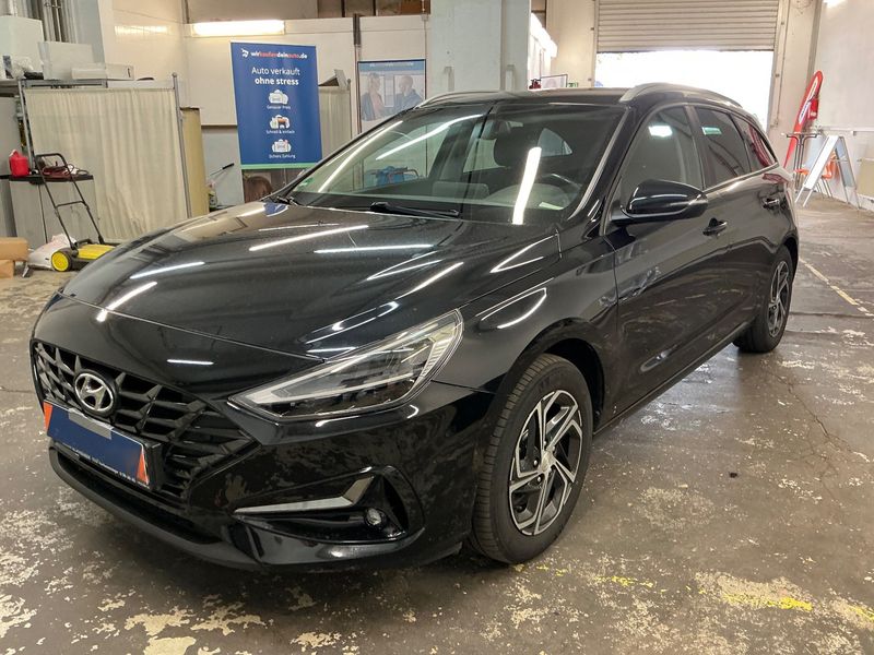 Hyundai i30 1.6 CRDi Intro Edition