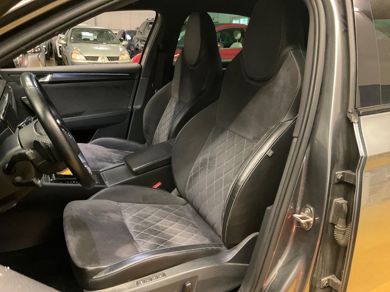 Škoda Superb 2.0 TDI SportLine