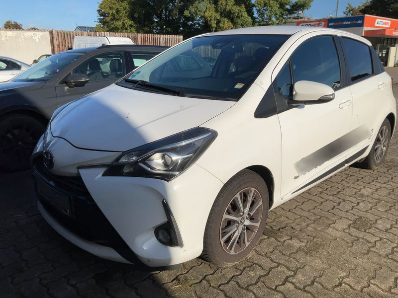 Toyota Yaris 1.5 Hybrid Y20 Club