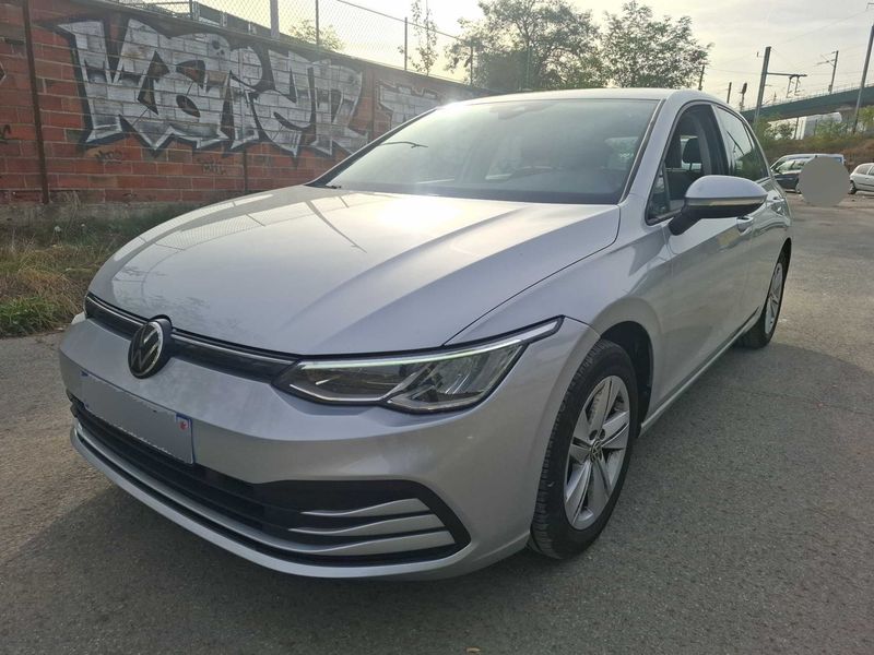 Volkswagen Golf Viii 1.0 eTSI Life 1st