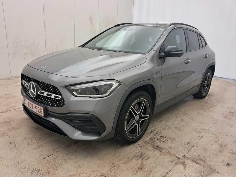 Mercedes-Benz GLA-Klasse GLA 250e AMG Line