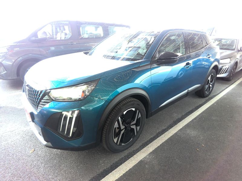 Peugeot 2008 1.2 Mild-Hybrid Allure