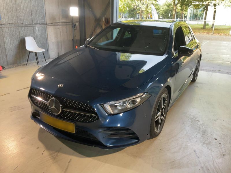 Mercedes-Benz A-Klasse A 180 AMG Line