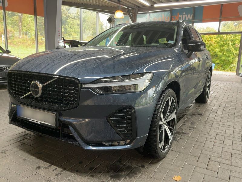 Volvo XC60 2.0 B4 Mild-Hybrid Plus Dark 2WD