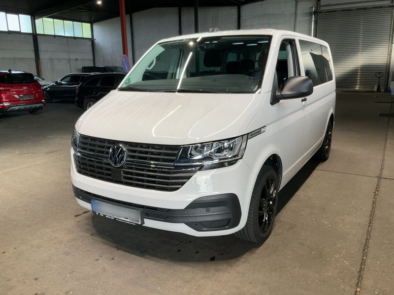Volkswagen T6 Multivan 2.0 TDI Trendline FWD