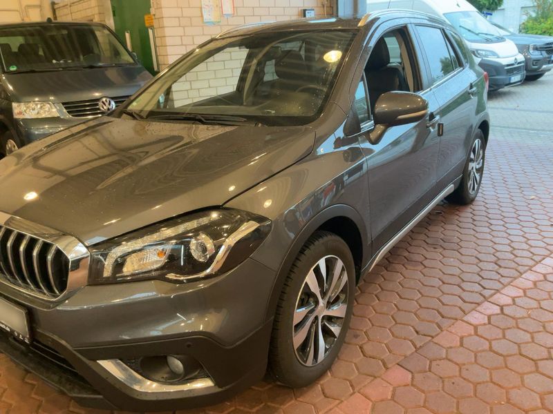Suzuki SX4 S-Cross 1.4 BoosterJet Mild-Hybrid Comfort+ 4x4