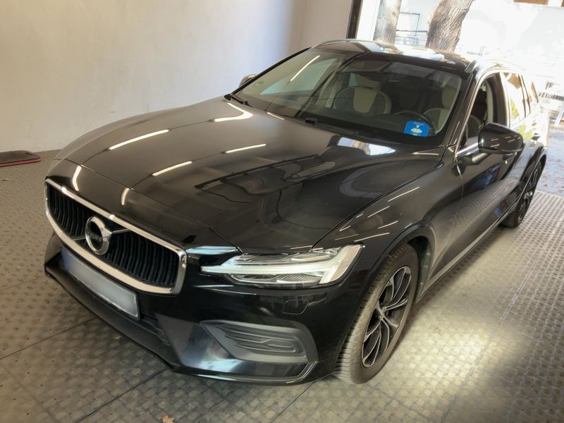 Volvo V60 2.0 D4 Momentum Pro