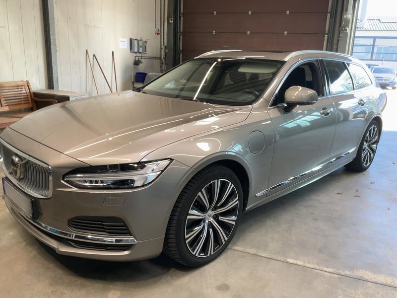 Volvo V90 2.0 T6 Plug-in Hybrid Inscription AWD