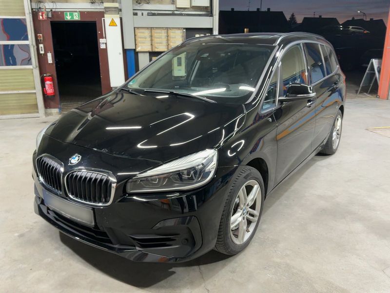 BMW 2 серия 218i Gran Tourer Advantage