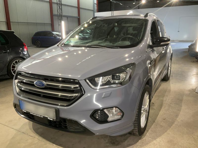 Ford Kuga 2.0 TDCi ST-Line