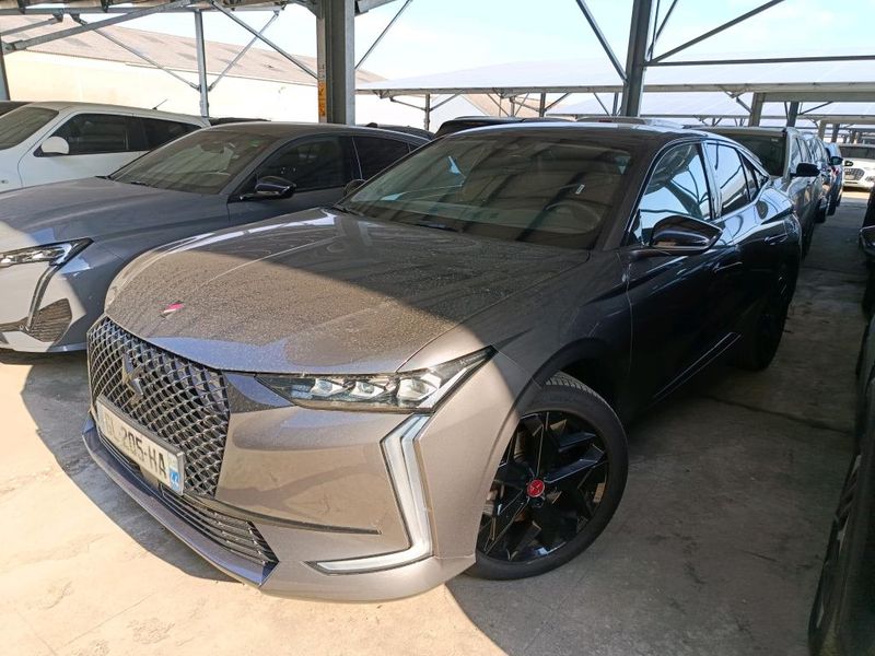 DS Automobiles DS4 1.6 E-Tense Hybrid Performance Line+