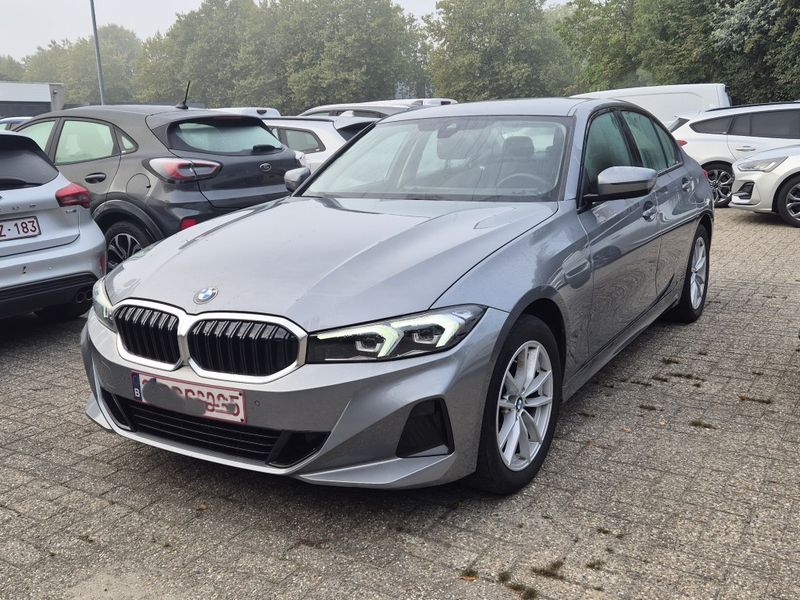 BMW 3er 318i