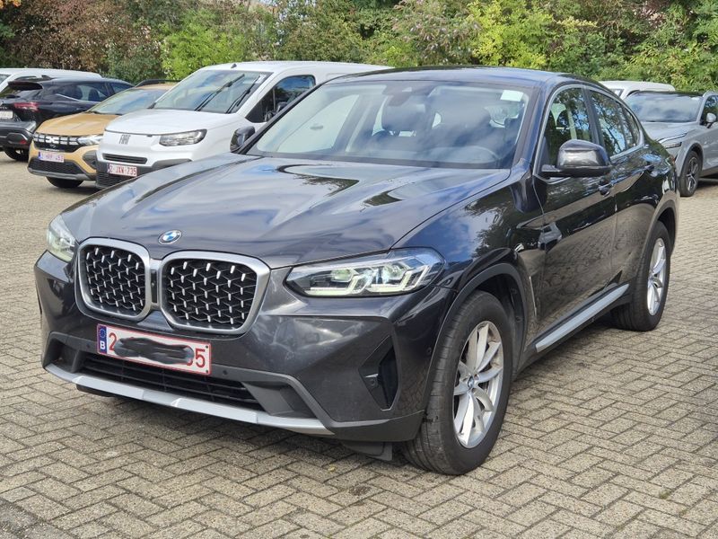BMW X4 xDrive 20i Mild-Hybrid