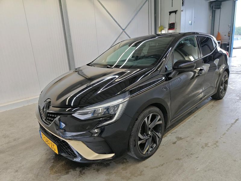 Renault Clio 1.6 Hybrid E-Tech Engineered