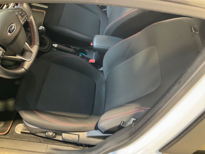 Ford Fiesta 1.0 EcoBoost Mild-Hybrid ST-Line X