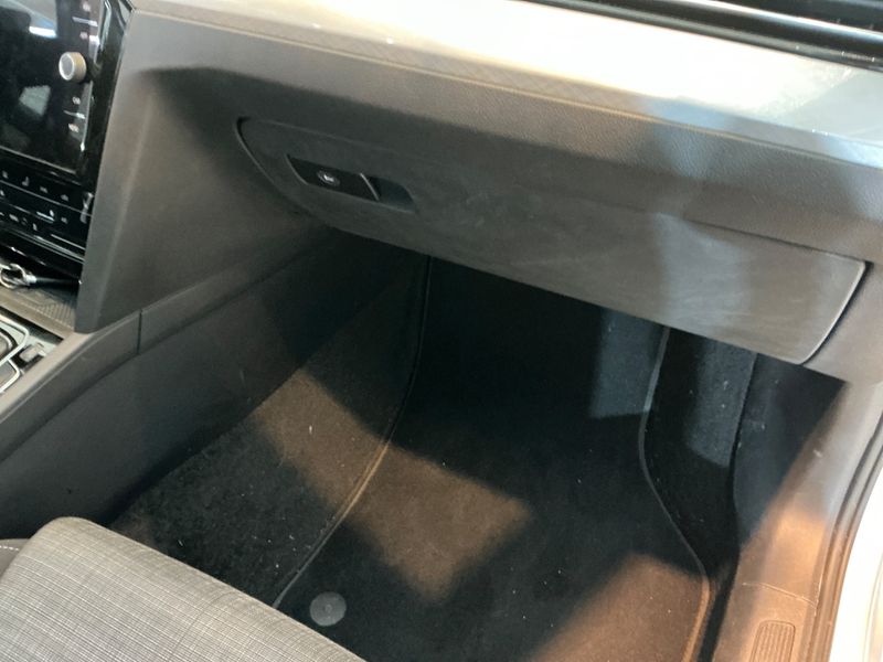 Volkswagen Passat 2.0 TDI Business