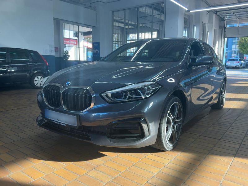 BMW 1 серия 120i Sport Line