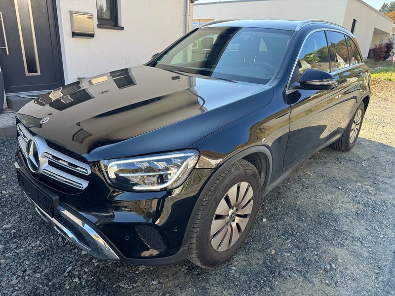 Mercedes-Benz GLC-класс GLC 220 d 4Matic