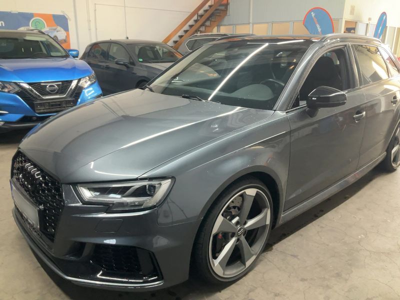 Audi RS 3 Sportback 2.5 TFSI quattro