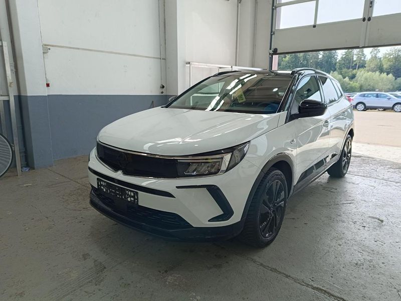 Opel Grandland X 1.2 Turbo GS Line