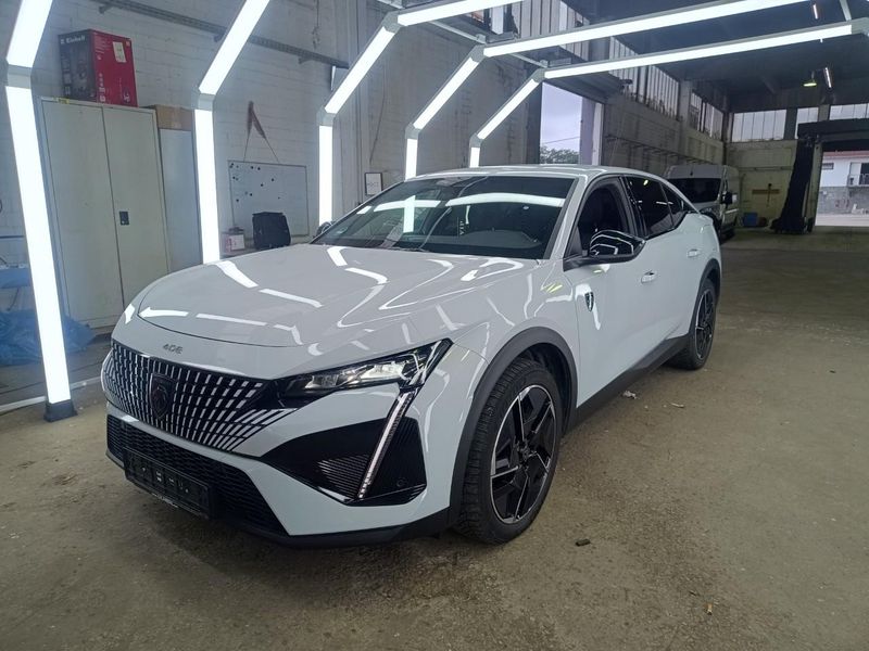 Peugeot 408 1.6 Hybrid GT