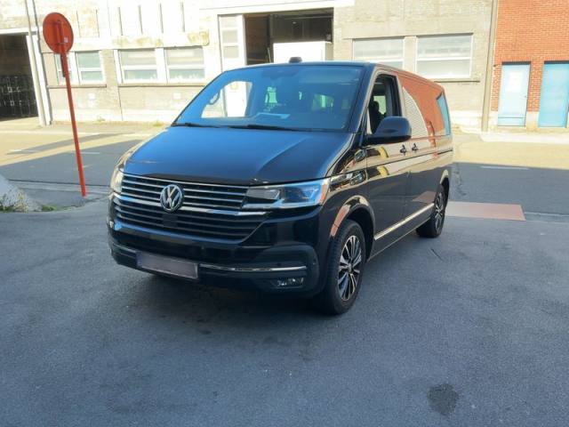 Volkswagen T6 Multivan 2.0 TDI Highline FWD