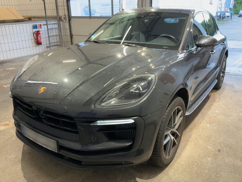 Porsche Macan S
