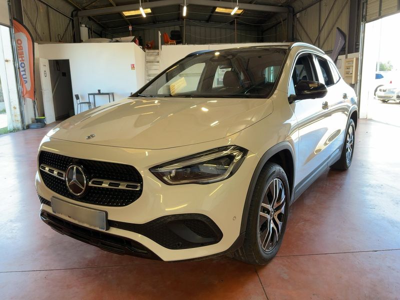 Mercedes-Benz GLA-класс GLA 250e Progressive