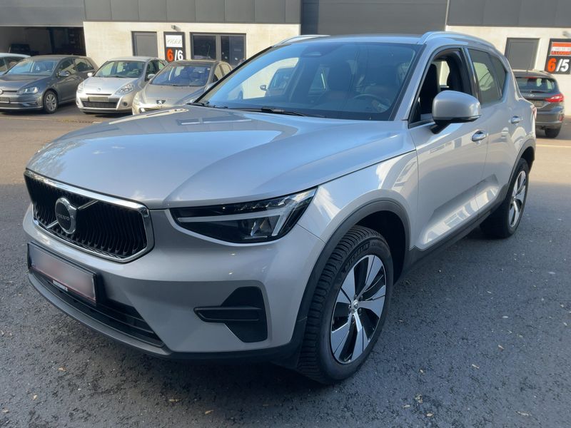 Volvo XC40 2.0 B3 Mild-Hybrid Core 2WD