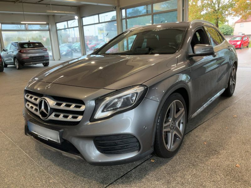 Mercedes-Benz GLA-класс GLA 220 4Matic AMG Line