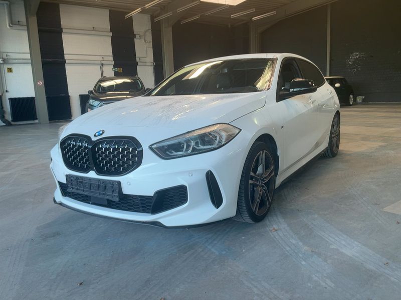 BMW 1 серия M135i xDrive