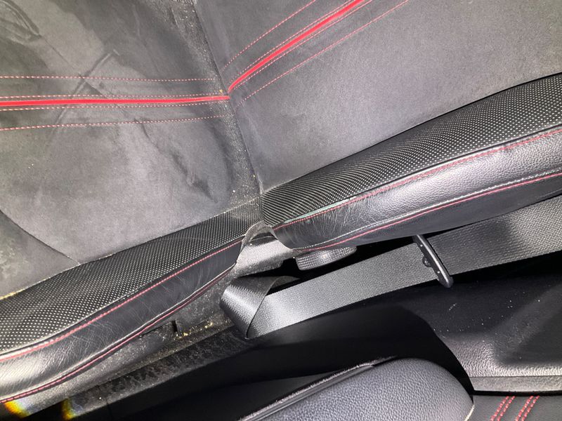 Kia pro_cee'd 1.6 Tgdi GT