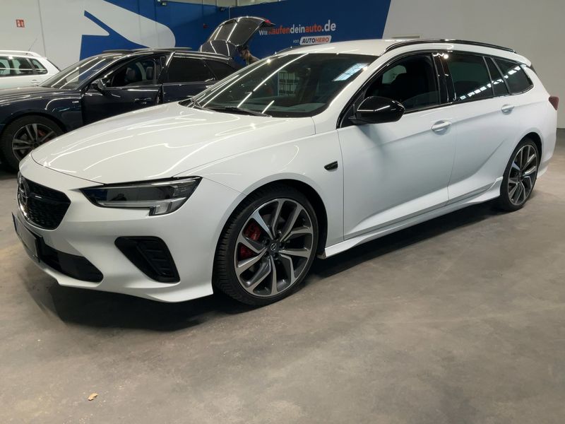 Opel Insignia 2.0 Turbo GSi 4x4