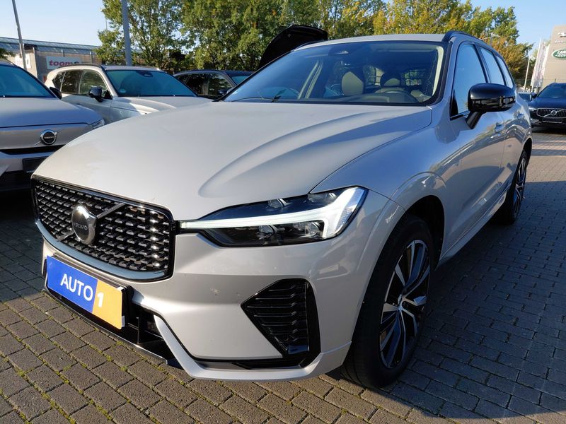 Volvo XC60 2.0 B4 Mild-Hybrid Plus Dark 2WD