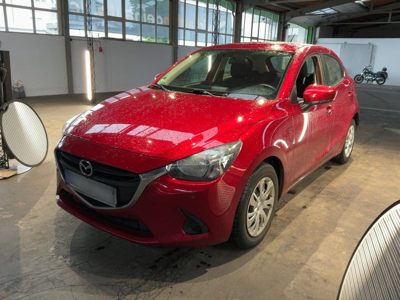 Mazda 2 1.5 Center-Line
