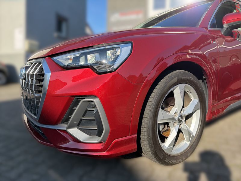 Audi Q3 35 TDI S line
