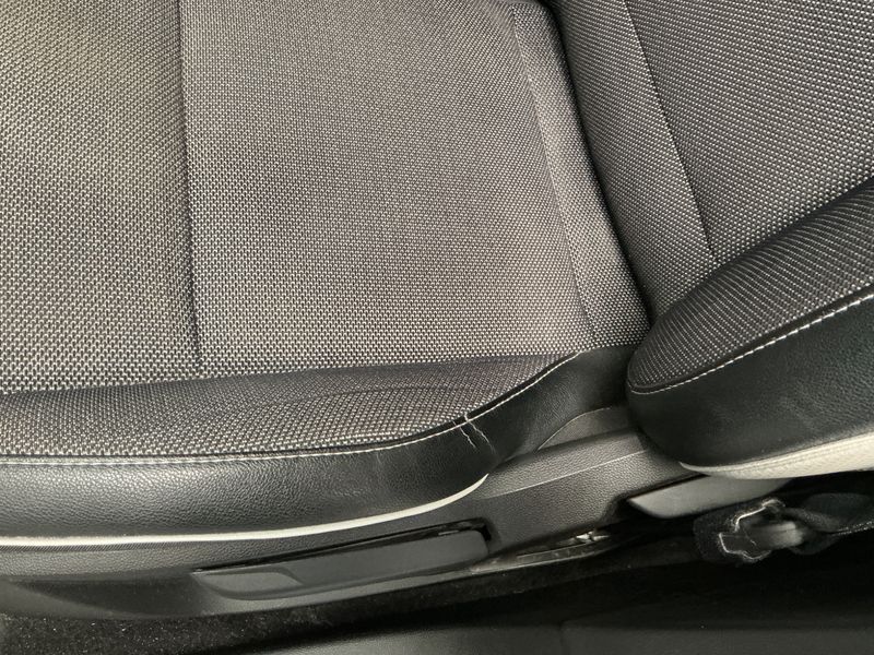 Renault Captur 1.6 Hybrid E-Tech Zen