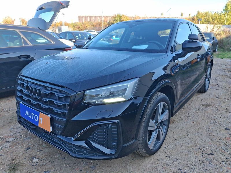 Audi Q2 35 TDI S line